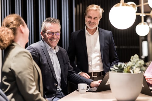 Jostein og Jørn i lobbyen Jostein og Jørn i lobbyen