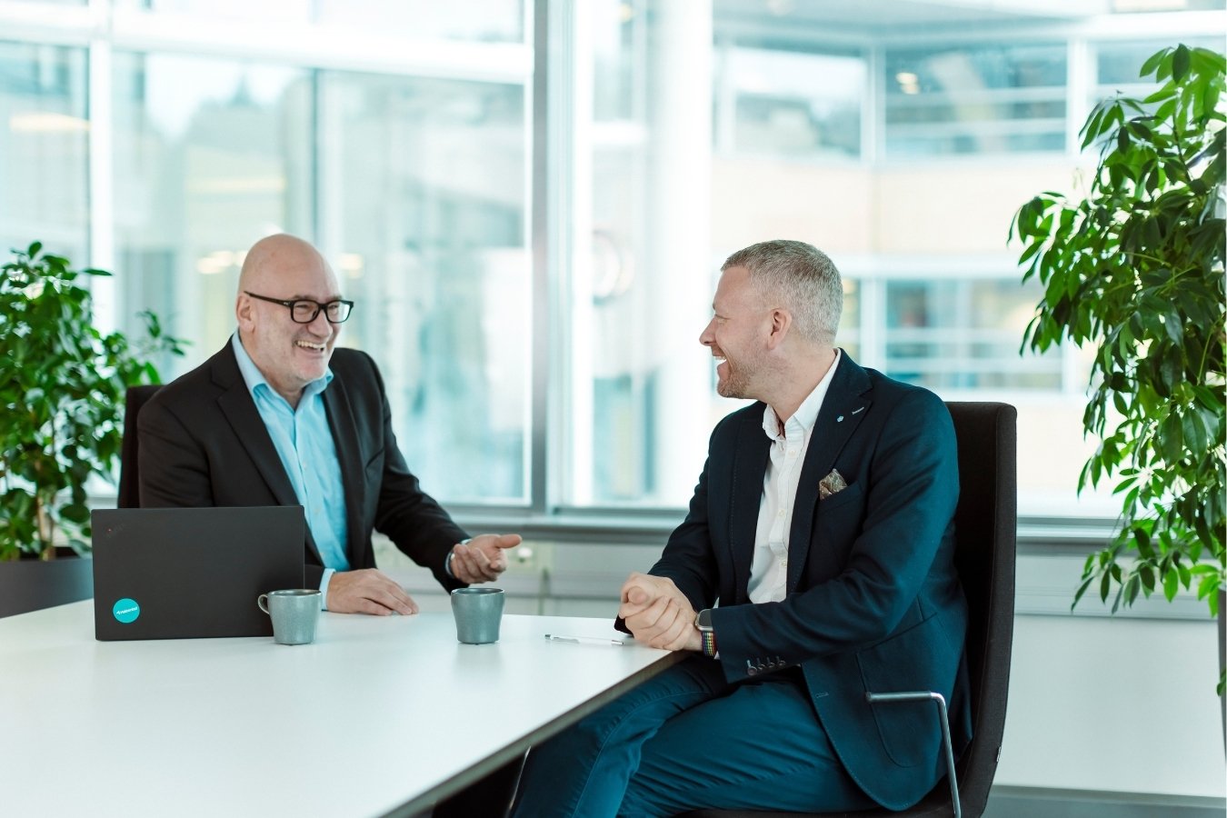 Petrus og Dennis dialog 